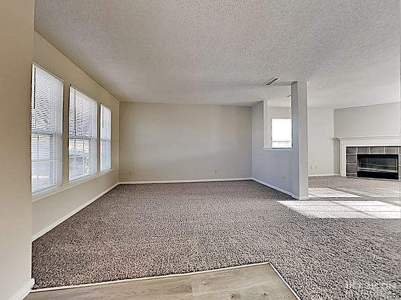 3rd image of 10749 Zimmerman Ln