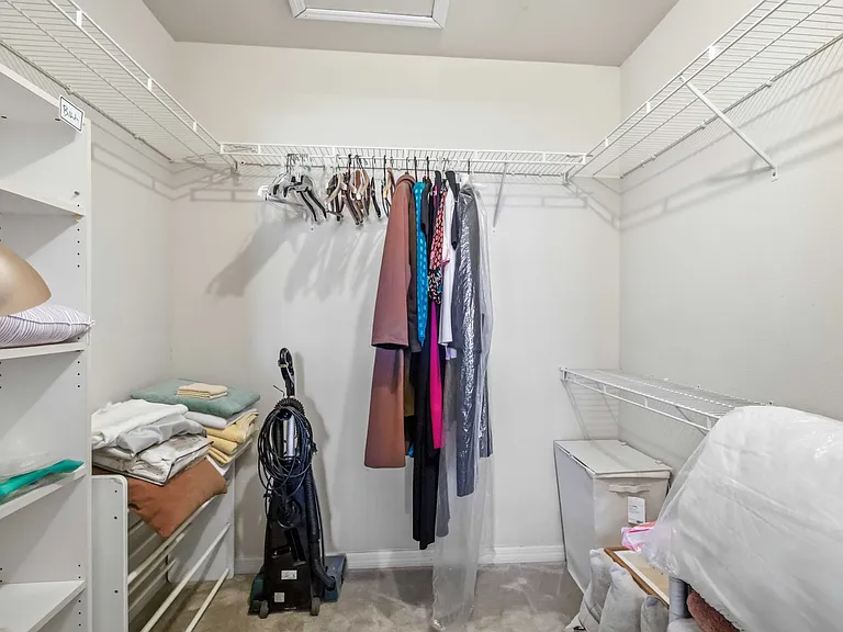 1000 Villagio Cir #201 — Photo 21