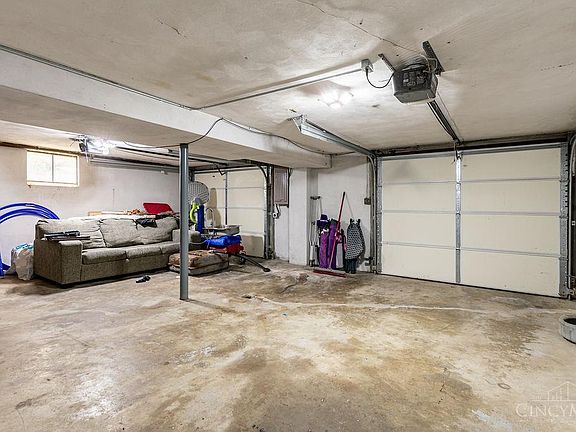 5th image of 10155 Golay Ave