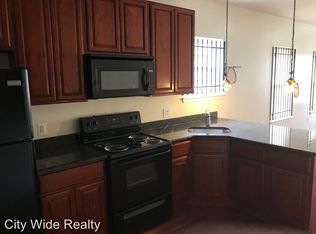 2037 N 15th St, Philadelphia, PA 19121