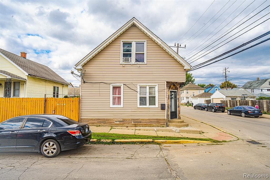 2433 Zinow St, Hamtramck, MI 48212 MLS 20230078330 Zillow