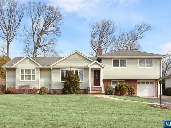 280 Ell Rd, Hillsdale, NJ 07642