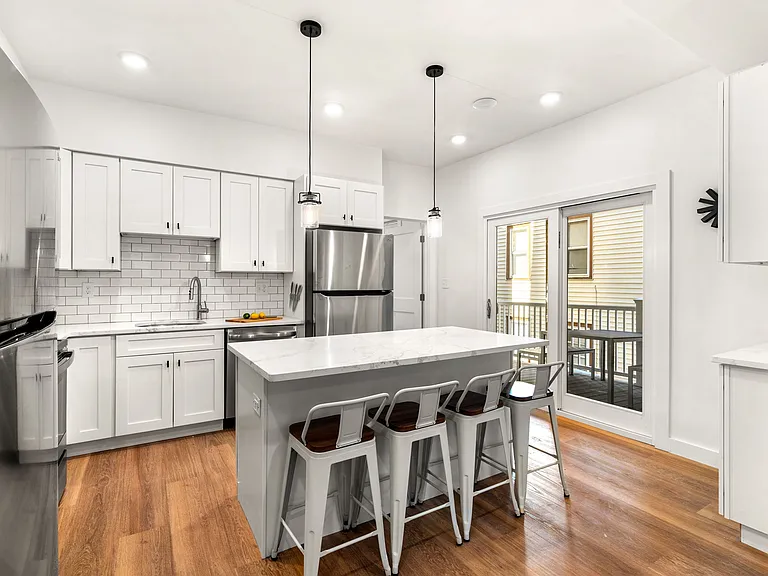 141 Hillside St #1 — Photo 11