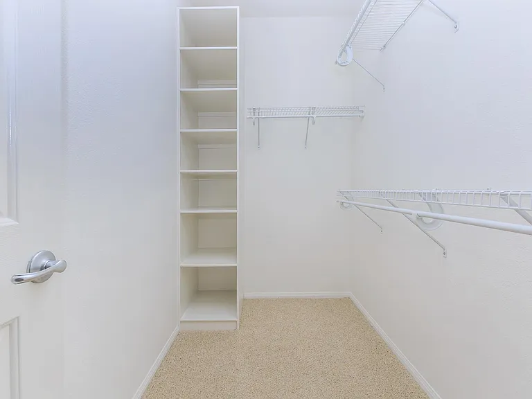 Laurel Terrace Apartment Homes — Photo 35