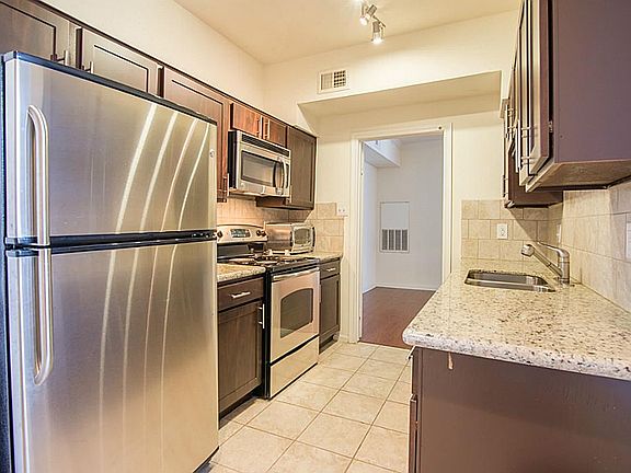 2nd image of 2255 Braeswood Park Dr APT 171