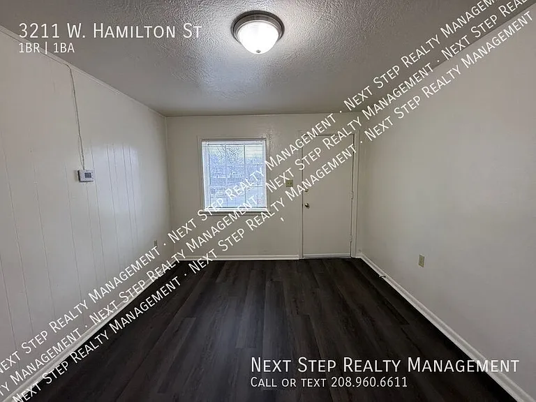 3211 W Hamilton St — Photo 3