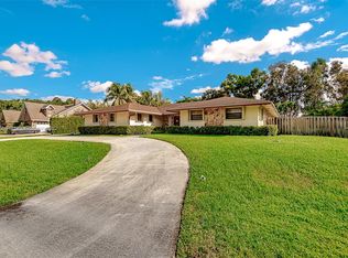 500 E Mount Vernon Dr, Plantation, FL 33325