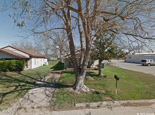 211 SW H Ave, Lawton, OK 73501