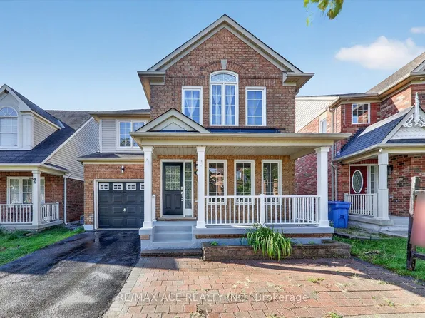 23 Harry Sanders Ave, Whitchurch Stouffville, ON L4A 0J7