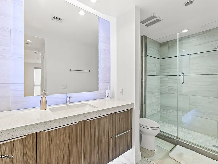 6834 N 72nd Pl — Photo 39