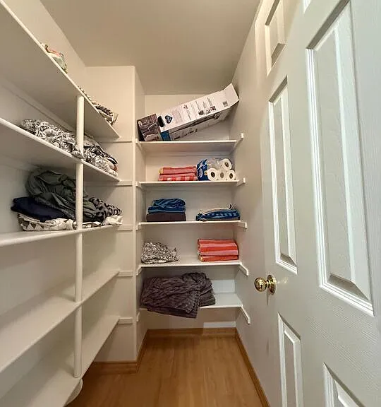 719 W Avenue Q10 — Photo 17