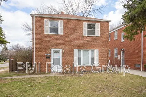 645 Babbitt Rd Photo 1