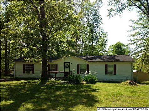 2nd image of 123 Senatobia Dr