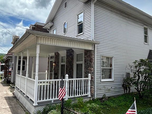 4th image of 77-79 W Union St