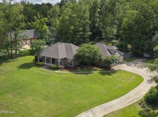 120 Virginia Valley Dr, Brandon, MS 39047