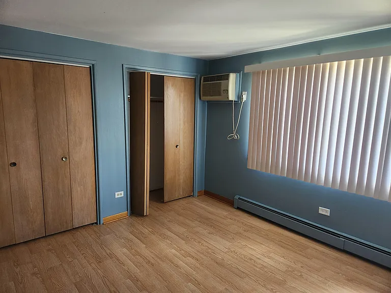 11035 S Nagle Ave #9 — Photo 4