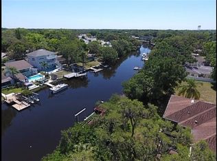 5740 River Bluff Dr, New Port Richey, FL 34652