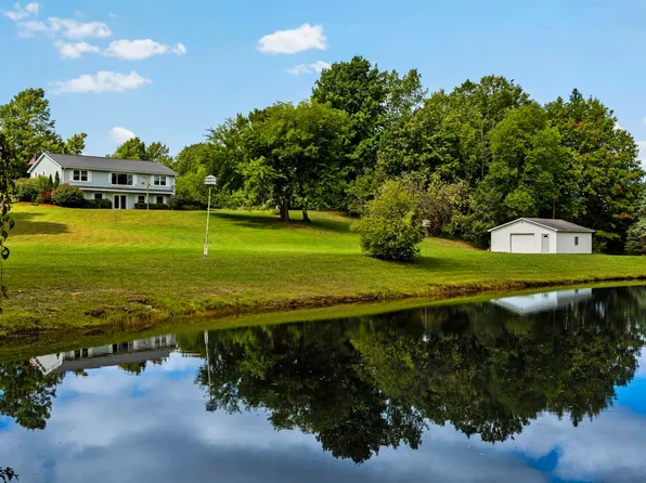 1617 E Sparling Rd, Kingsley, MI 49649