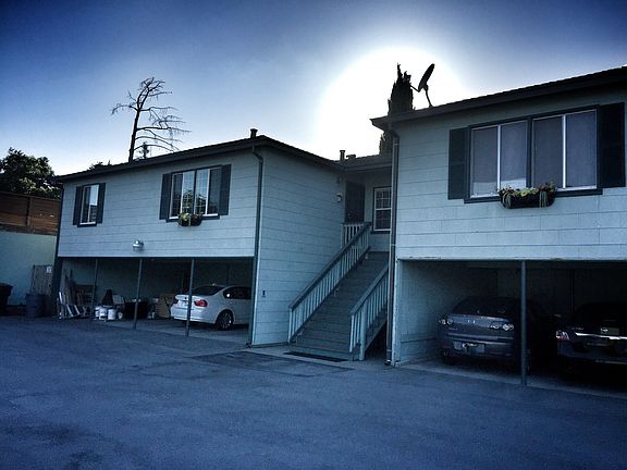 Back Apartments