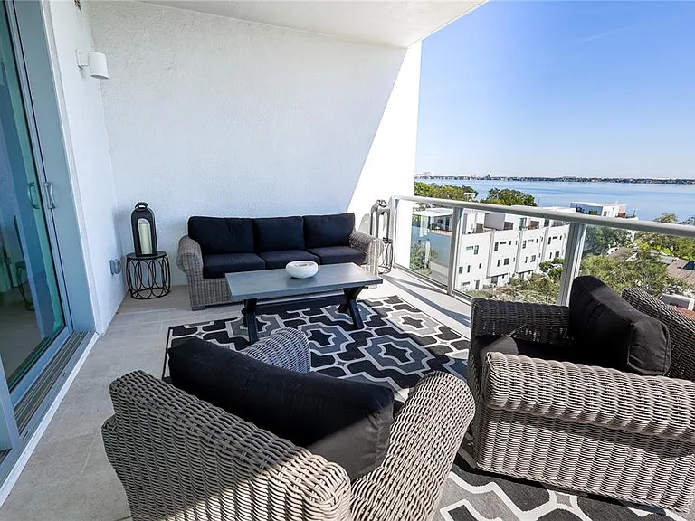 2910 W Barcelona St #604 — Photo 39
