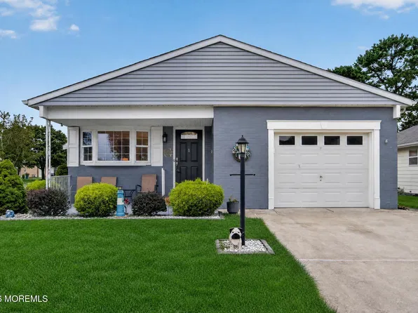1 Pechanga Street, Toms River, NJ 08757