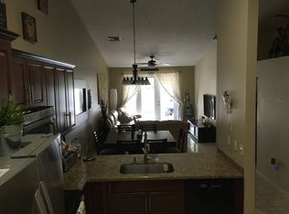 6754 NW 189th Ter, Hialeah, FL 33015