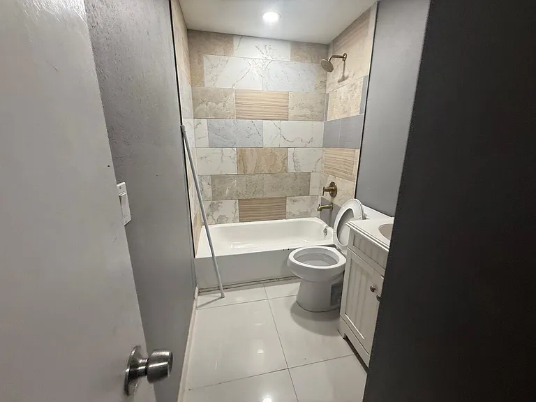 3126 Martha St — Photo 37