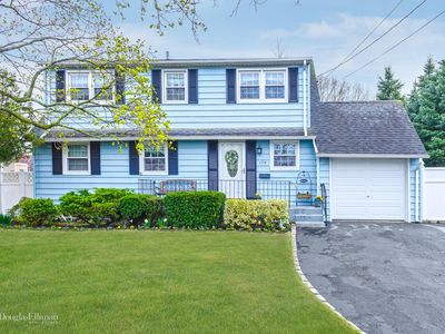 1714 Webster Ave, Merrick, NY, 11566