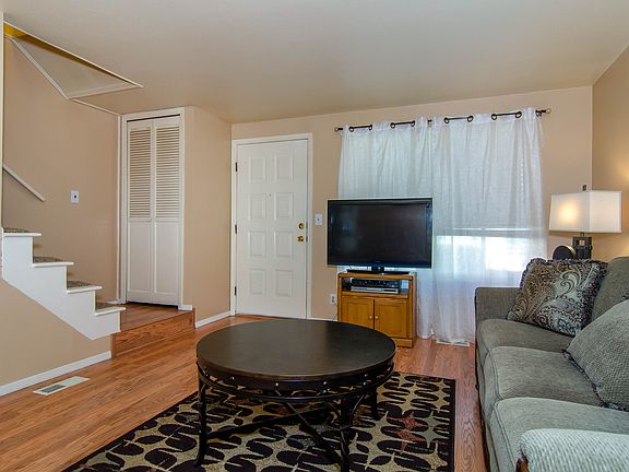 3rd image of 4309 S Haverford Ct