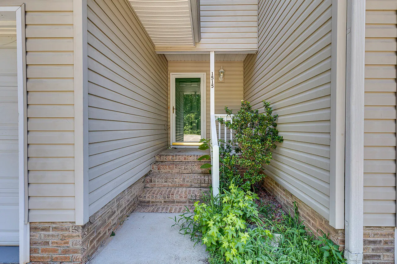 1515 Marina Rd — Photo 3