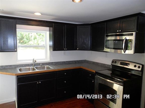 5th image of 2209 W Garrison Ln