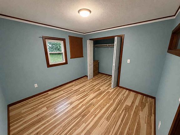 3rd image of 17431 Elston Rd