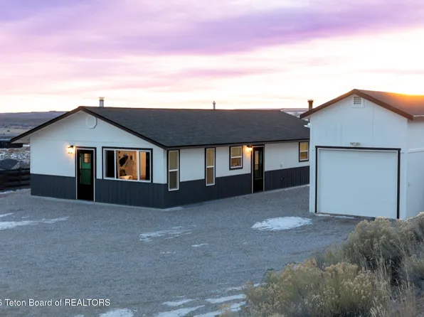 25 Bob O Link Ln, Boulder, WY 82923