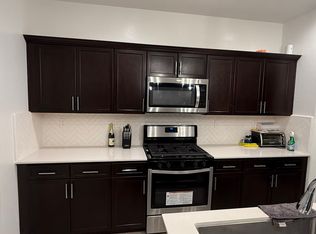 809 Del Monte Ave, Clovis, CA 93619