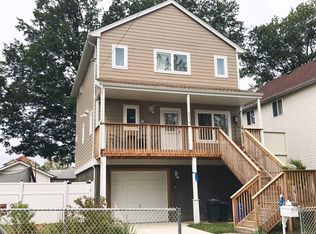 823 Nugent Ave, Staten Island, NY 10306