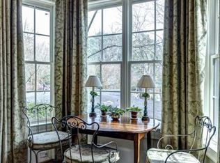 122 Old Ivy Rd NE UNIT 16, Atlanta, GA 30342