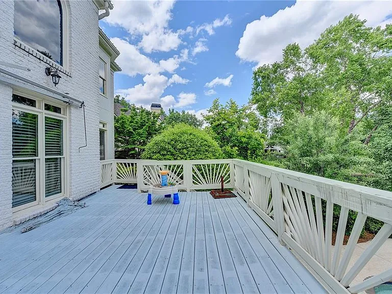 645 Falls Bay Ct — Photo 77