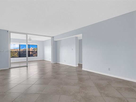 4th image of 3050 NW 42nd Ave APT C405
