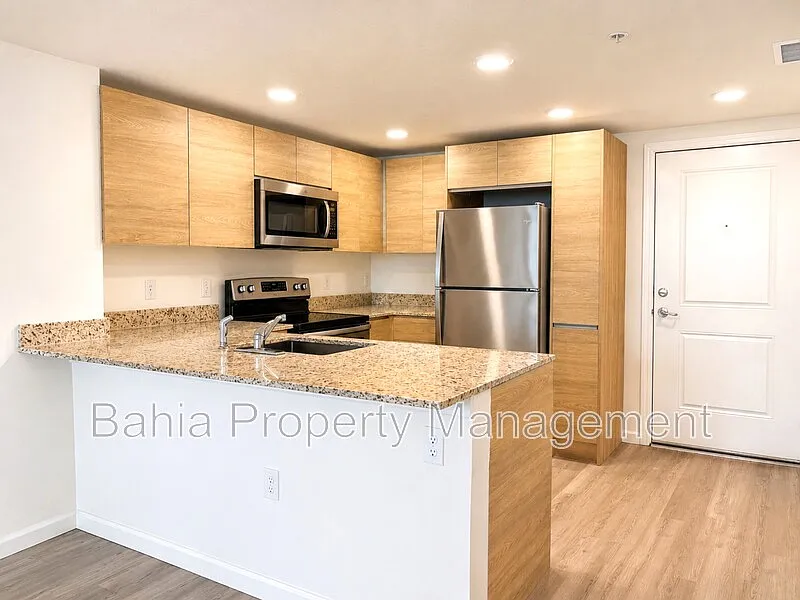 Sandlake Station Condominium — Photo 2
