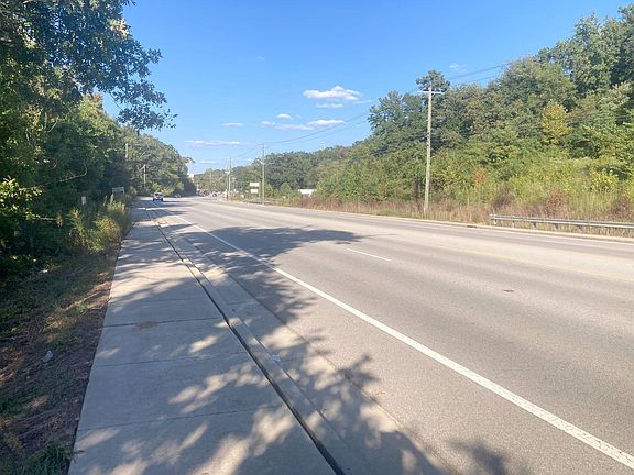 5th image of 8922 E Brainerd Rd
