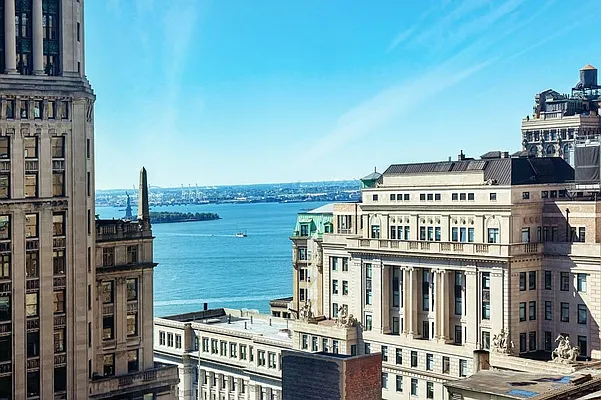 Rented by Corcoran | media 29