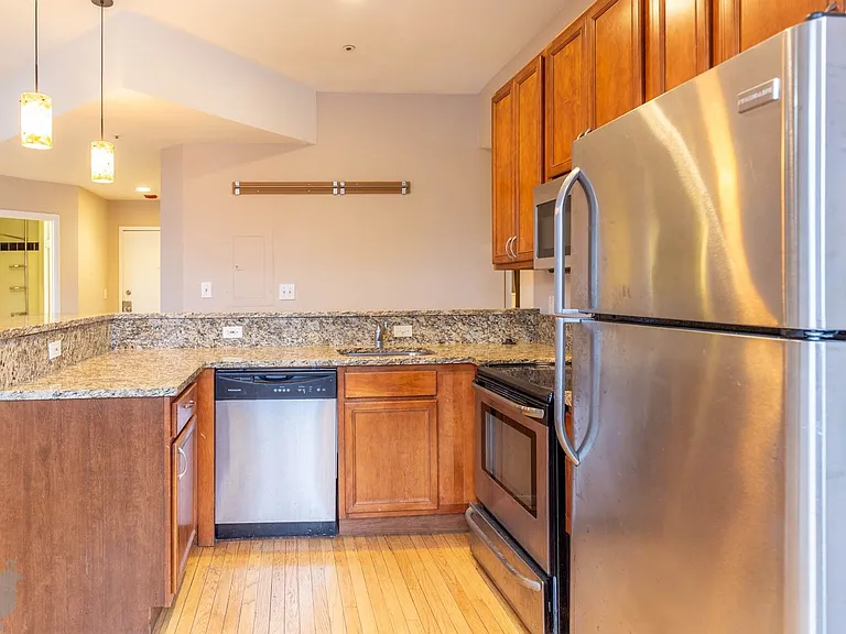 1415 Chapin St NW #306 — Photo 10