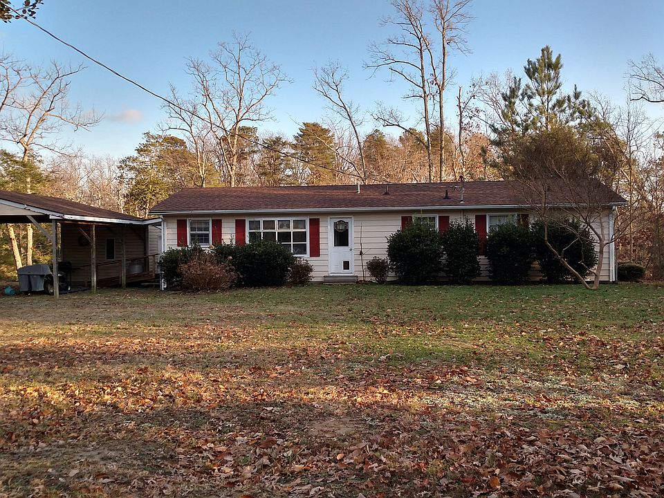 616 Long Point Ln, Topping, VA 23169 | Zillow