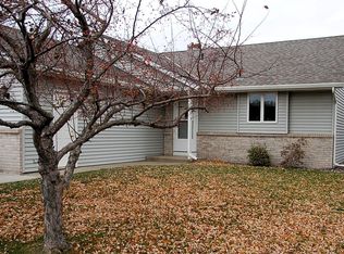 10 Pine Tree Ct, Sartell, MN 56377