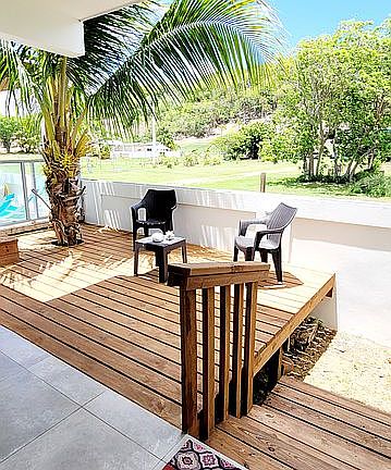 Small deck in the back area