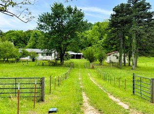 227 Cedar Creek Rd, Marshall, AR 72650
