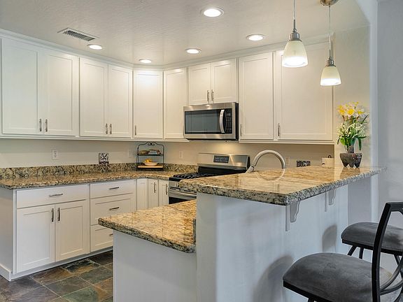 4th image of 19700 N 76th St APT 1148