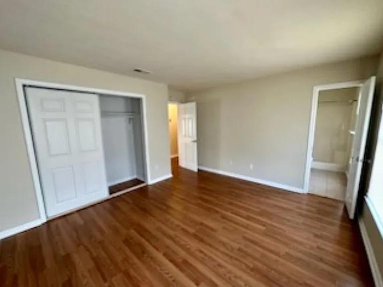 3205 Chicory Ct — Photo 13