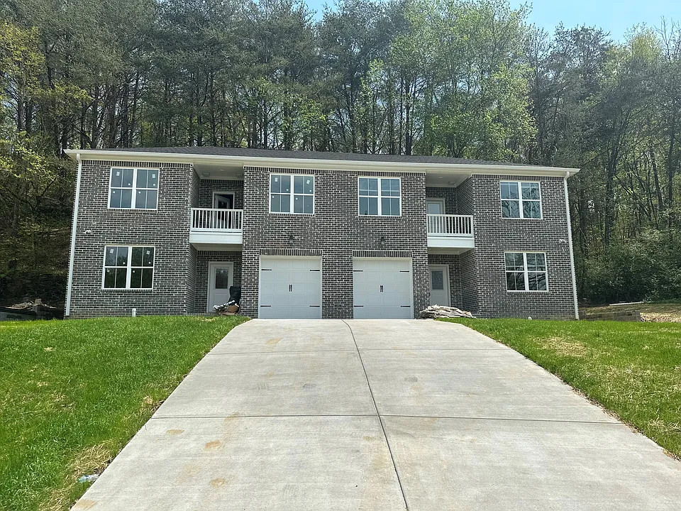 5214 Donlyn Ln #A