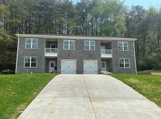 5214 Donlyn Dr #B, Hixson, TN 37343